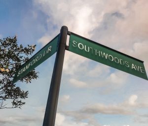 southwoods avenue street sign